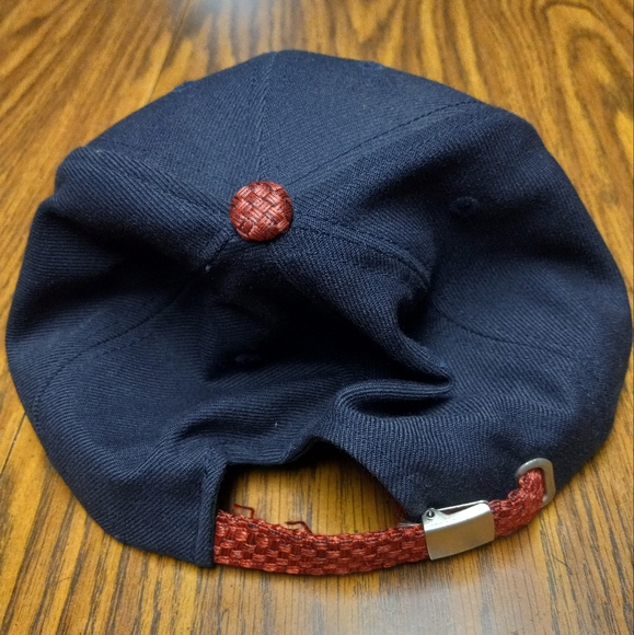 Women's STL Cardinals Buckle Back Cap. - Picture 3 of 4